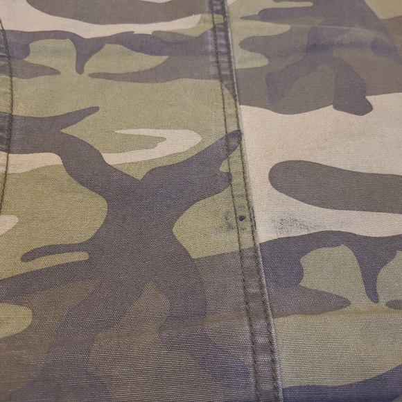 TNA by Aritzia Camo Spring and Fall Jacket - Picture 8 of 10